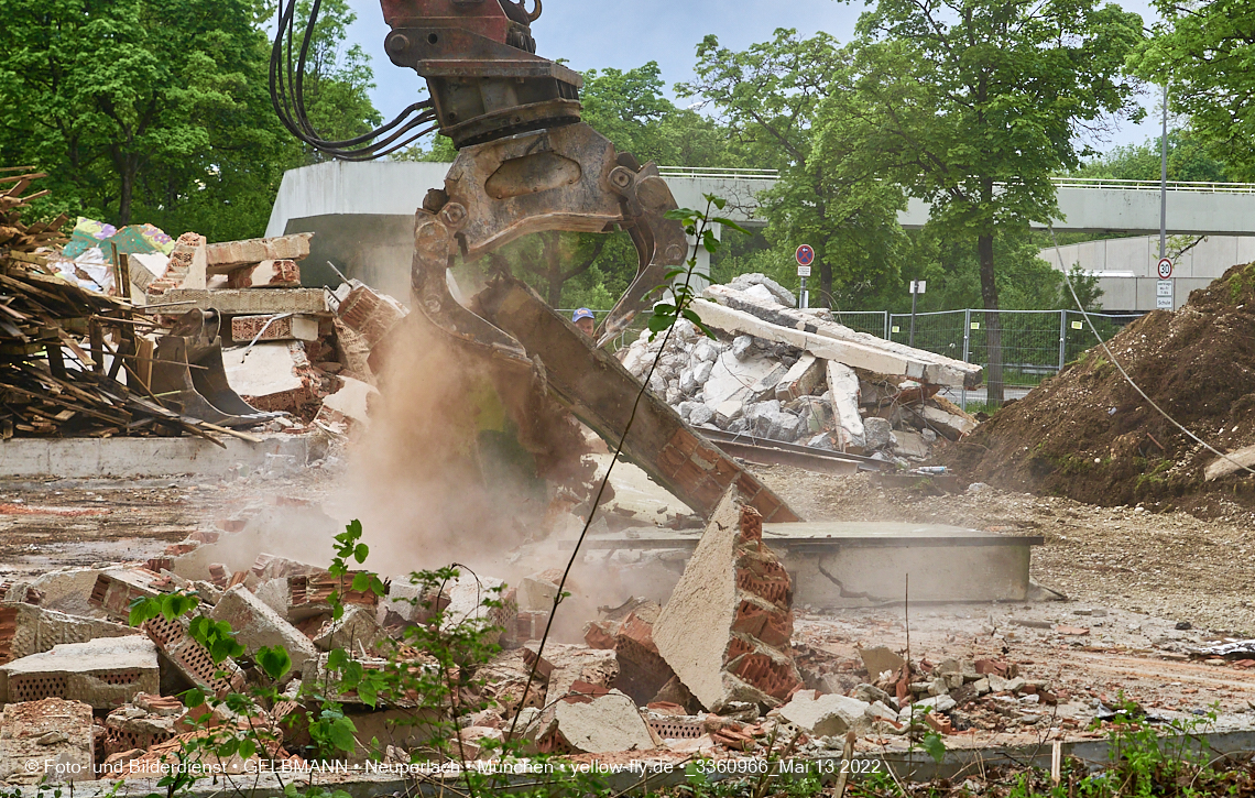 13.05.2022 - Baustelle am Haus für Kinder in Neuperlach